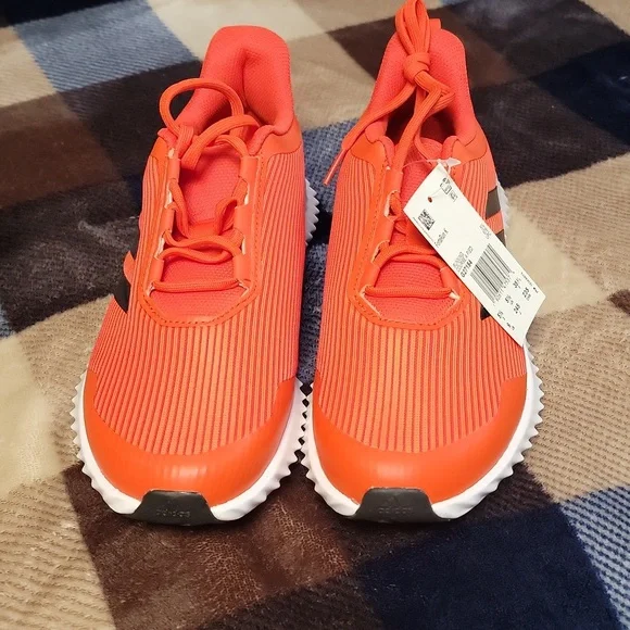 Sneakers - Picture 2 of 3